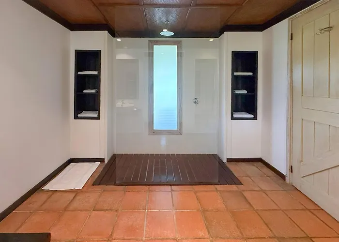 Hotel Roatan Media Luna Resort, Affiliated By Melia